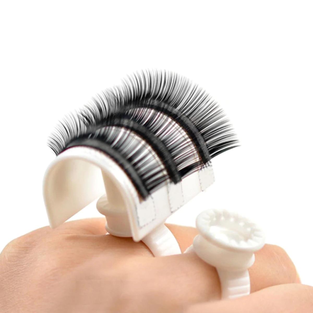 Lash Bridge on Hand