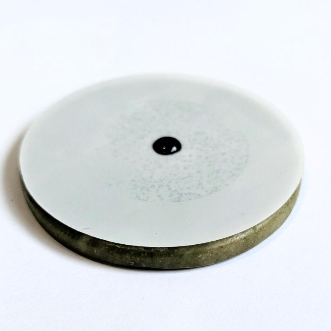 Lash Glue Pallet Cover on Jade Stone