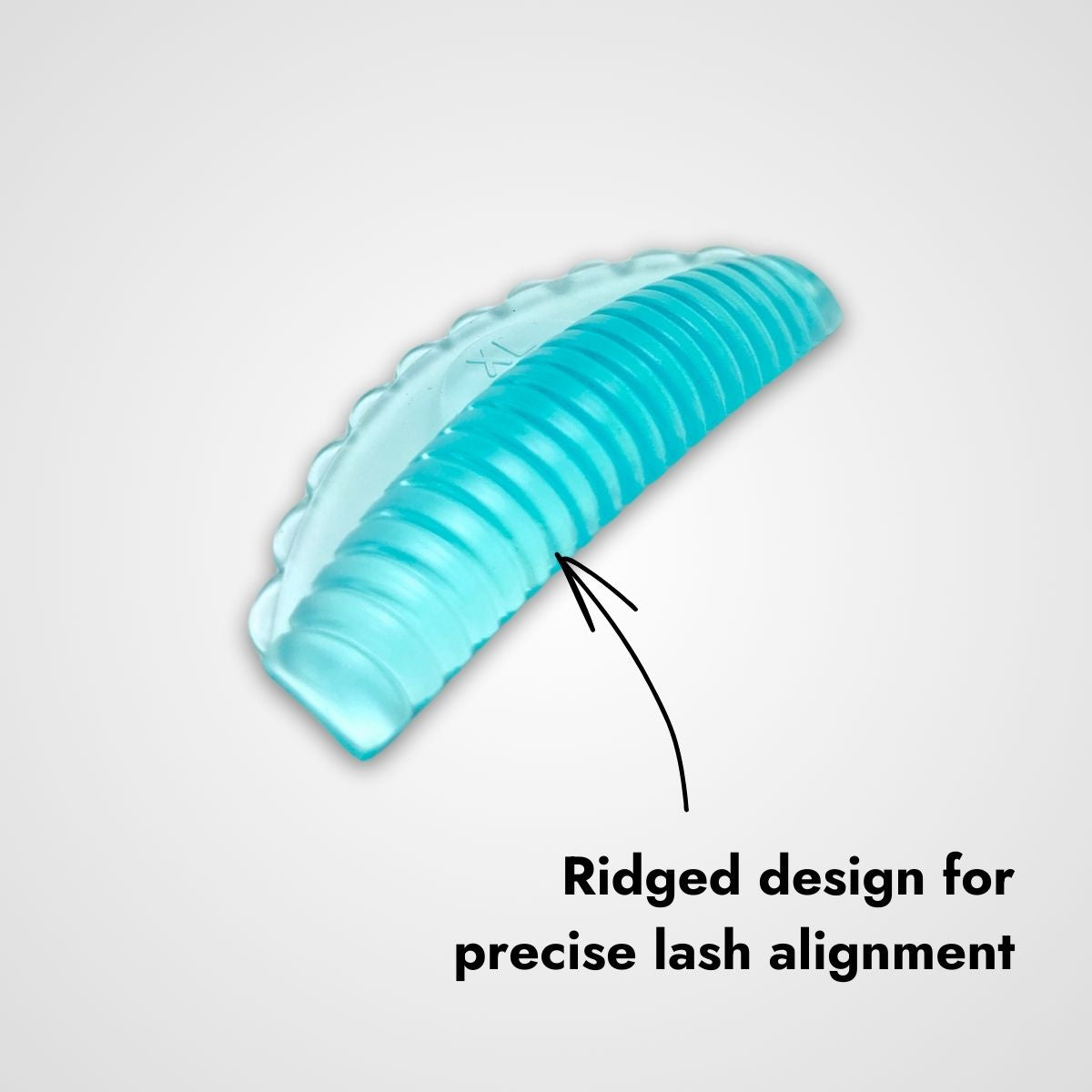 Glueless lash lift shields with ridges