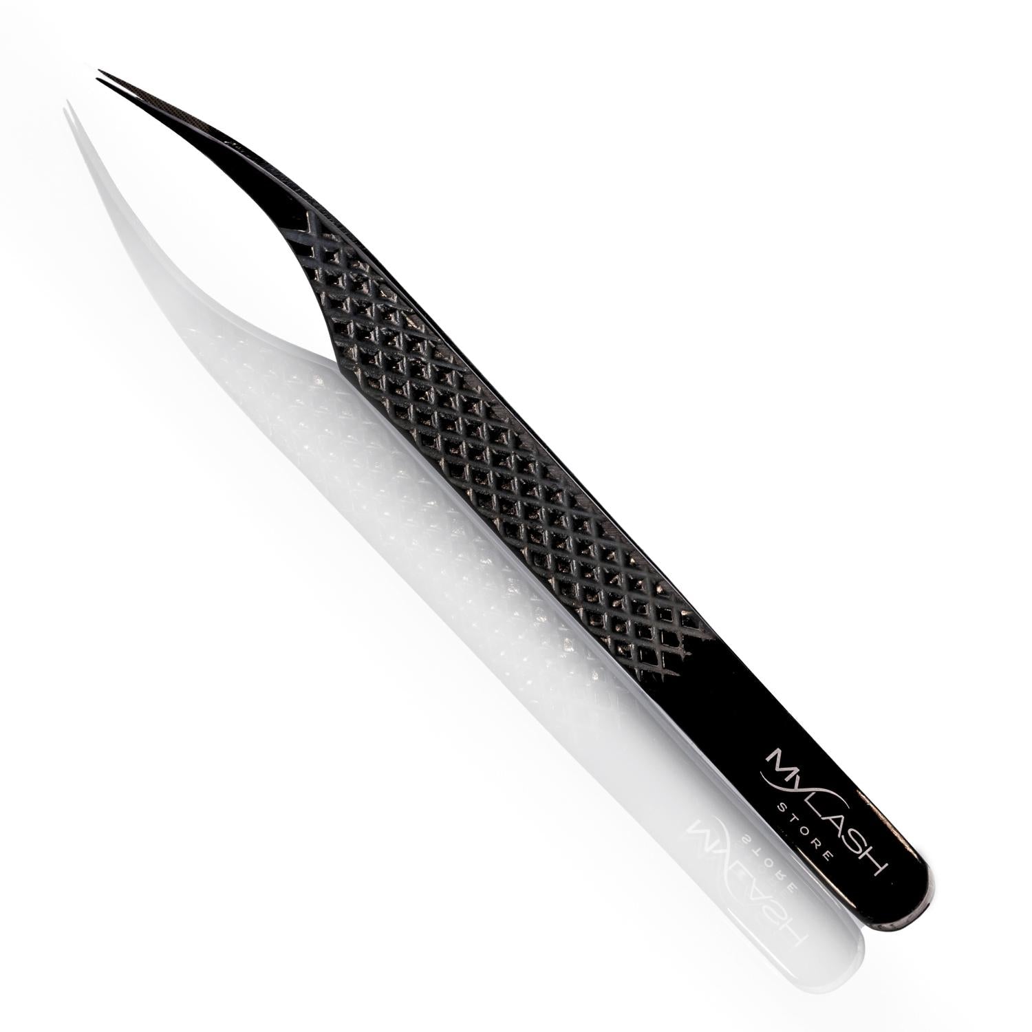 Isolation Titanium Lash Tweezer 2