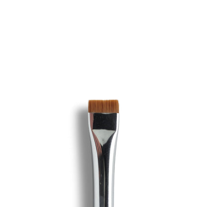 Flat Lash &amp; Brow Brush Close Up