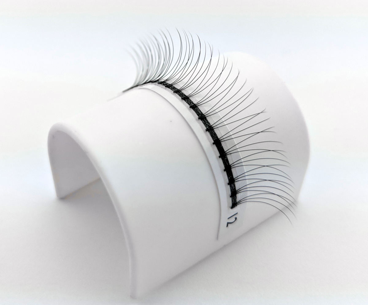 3D Short Stem Volume Fan on Bridge - C Curl