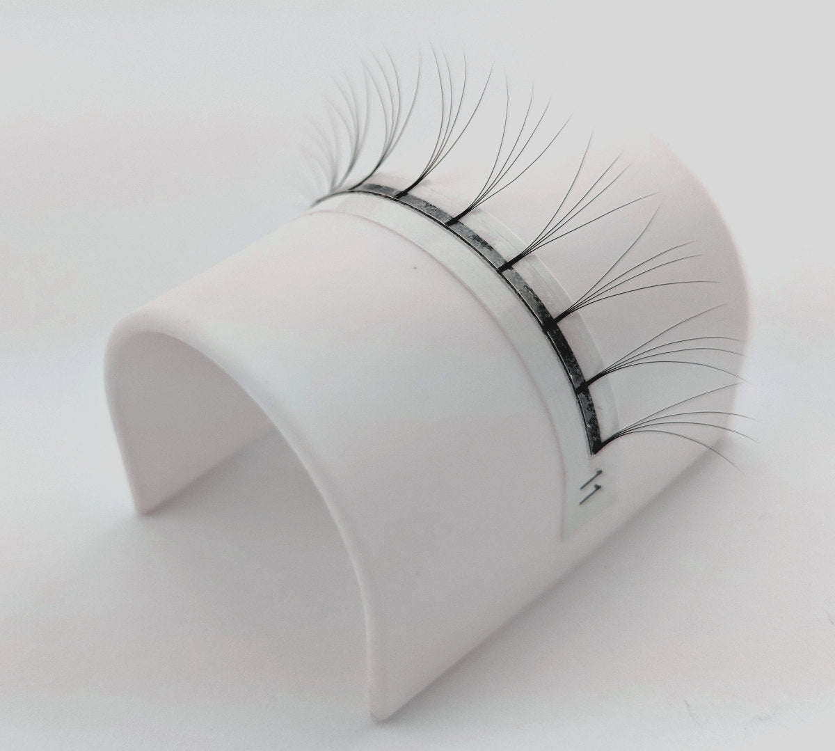 4D Pre Made Volume Fans Single on Lash Bridge - C Curl